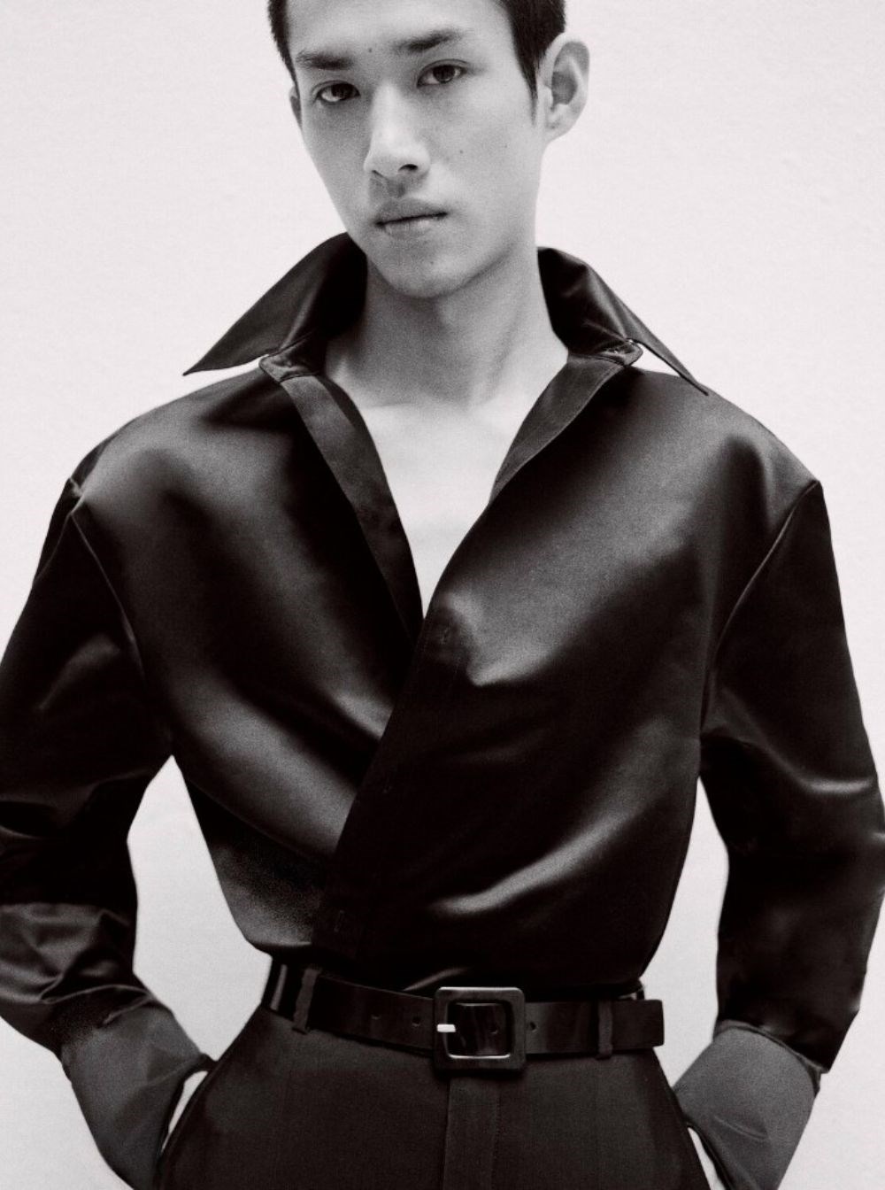 トップス SAINT LAURENT double cuffs silk shirt 39 Saint laurent Black oversize satin shirt in silk man available on