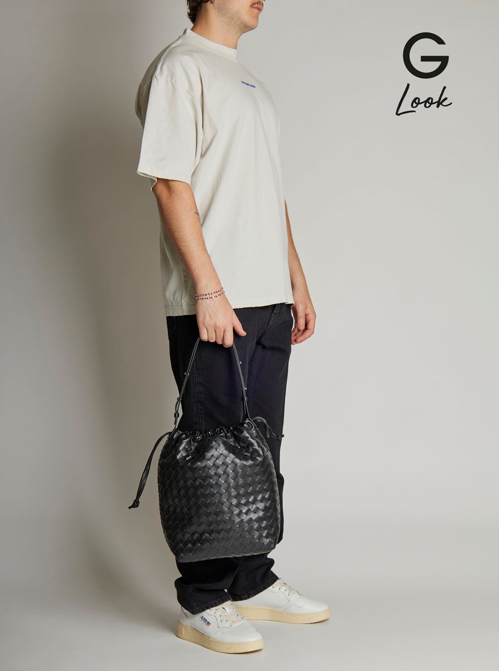 Bottega veneta Black shoulder bag with drawstring closure